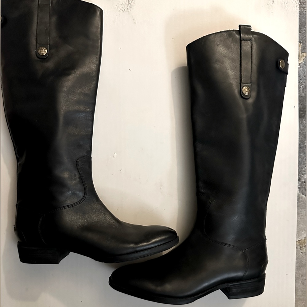 Women’s  black boot (leather upper) side 9